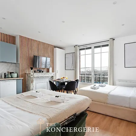 D'architecte Avec Cheminee - Design -4 Personnes