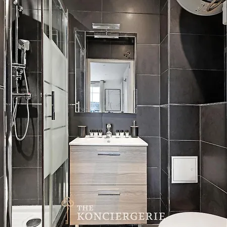 D'architecte Avec Cheminee - Design -4 Personnes