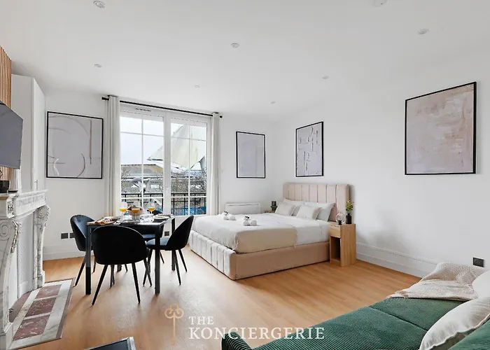 D'architecte Avec Cheminee - Design -4 Personnes Parigi